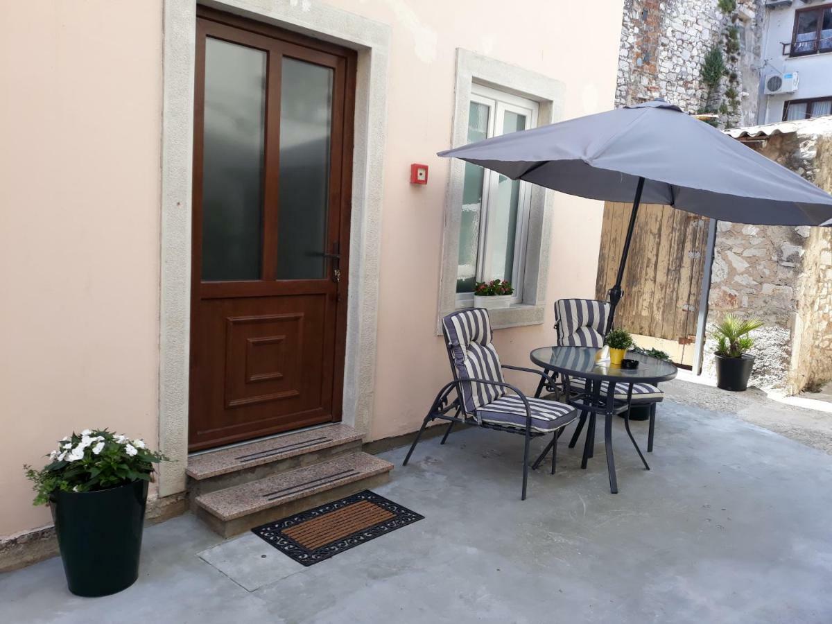 App Paris 5 Apartment Umag Ngoại thất bức ảnh